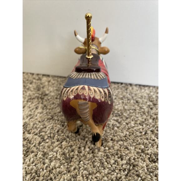 Cow Parade “Lady Camoolot” #7315 Carousel Figurine 2002 Retired Westland - Picture 4 of 9